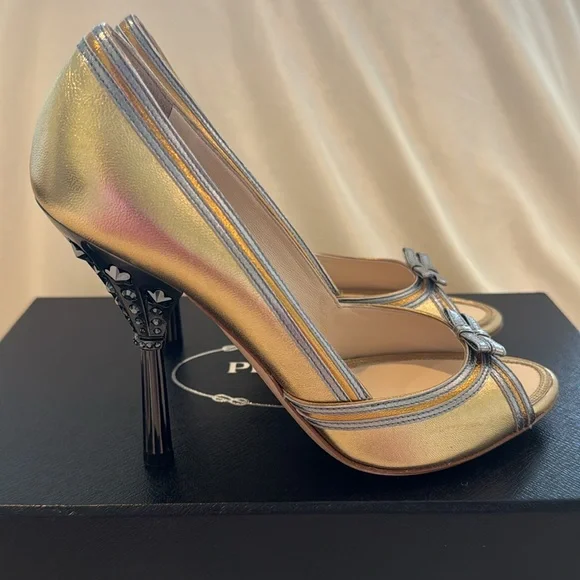 Prada Heels - Picture 6 of 13